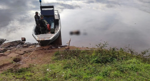 HALLARON UN CADÁVER EN EL PARANÁ Y SERÍA DE UN CIUDADANO PARAGUAYO