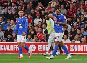 Impacto inmediato de Alderete en la Premier, un “regalo” según el diario AS - Fútbol de la Premier League - ABC Color
