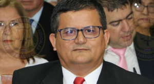 Juez acusado de abuso infantil es suspendido y desaforado antes de enfrentar juicio