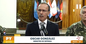 Óscar González: “Cegaron la vida de un oficial brillante” - trece