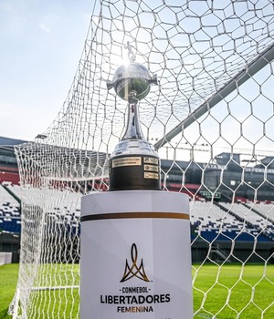 Olimpia y Libertad inician sus caminos en la Libertadores Femenina 2025