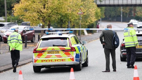 Policía británica identifica a las dos víctimas del ataque en sinagoga de Manchester