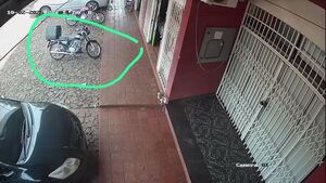 Delincuente se lleva moto delivery de una carnicería en barrio San Pedro