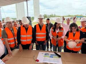 Presidente Peña vuelve a prometer que asfaltará caminos en el Alto Paraguay - Noticias del Chaco - ABC Color