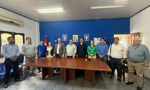 PLRA de Coronel Oviedo anuncia la “Noche Azul” para celebrar el 18 de Octubre - OviedoPress