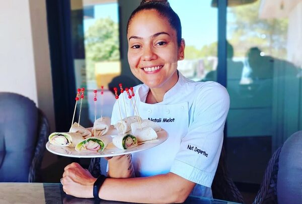 Versus / La chef paraguaya que se encarga de alimentar sano a un campeón del mundo