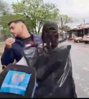 Popular / (VIDEO)Esposa de gobernador corrigió a concejal prepotente con tovajepete