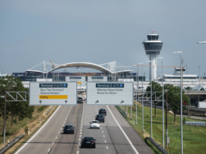 Cierre temporal aeropuerto Múnich por drones