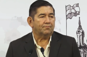 Renuncia presidente del Indi tras presión de comunidades indígenas