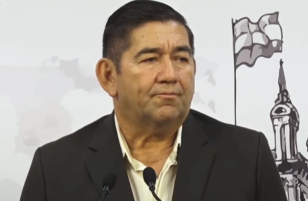 Renuncia presidente del Indi tras presión de comunidades indígenas