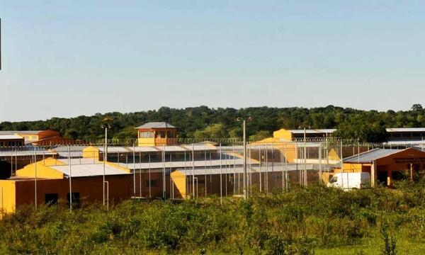 Requisa en Emboscada por el caso de militar asesinado termina en amotinamiento – Prensa 5