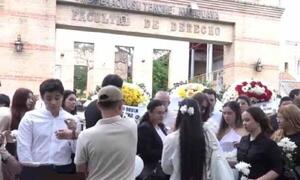 Estudiantes brindan homenaje póstumo a militar asesinado frente a Derecho UNA – Prensa 5