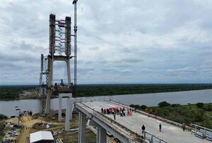 Peña constata avance del 82% del Puente de la Bioceánica, financiado por Itaipú | DIARIO PRIMERA PLANA