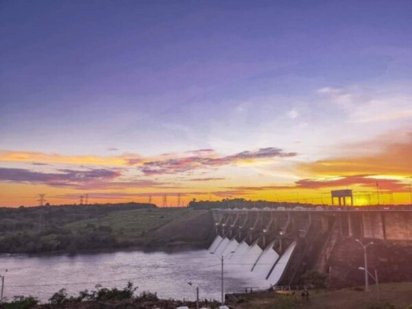 La ANDE socializa proyecto de rehabilitación y modernización de la Central Acaray en Alto Paraná