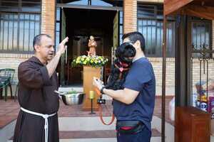 Popular / Mascotas recibieron la bendición de los hermanos Capuchinos