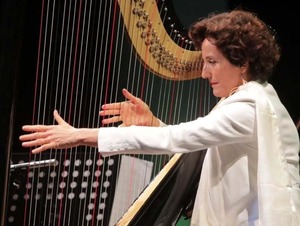 El Festival Mundial del Arpa continúa esta noche en el Teatro Municipal de Asunción