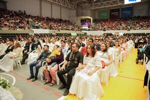 Más de 4 mil almas celebraron la unión y la familia en la boda comunitaria más grande del país