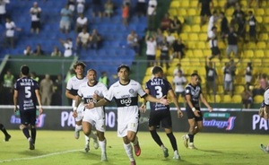Olimpia venció 2-1 a Sportivo Ameliano y suma su segunda victoria seguida