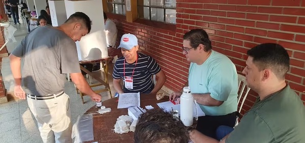 Inician internas para elegir candidatos a intendente en Ciudad del Este
