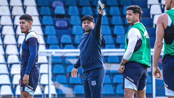 Felipe Giménez confía en la clasificación a Copa Sudamericana