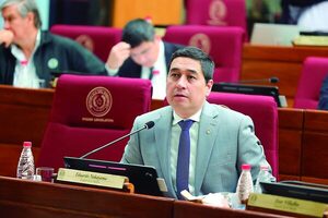 Nakayama se desmarca de la denuncia contra Peña y exige rigor