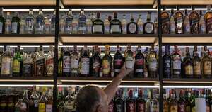 La Nación / Brasil sin caipirinha por temor a intoxicaciones con bebidas adulteradas