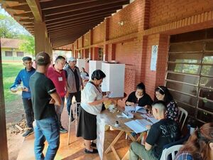 Internas simultáneas municipales culminan con escasa participación en Ciudad del Este