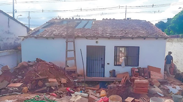 Albañil fallece tras caer del techo de una vivienda en Guarambaré
