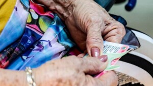 El adulto mayor aún es “invisible” y la protección que recibe es escasa
