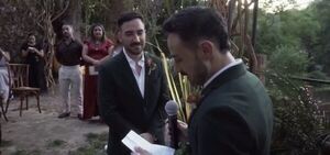 Popular / (VIDEO) ¡¿Mba'epiko?! Dos arrieros "se casaron" en Areguá