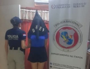 Popular / Detienen a dueña de agencia de viajes por estafa