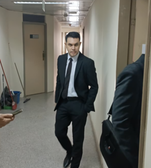 Inició audiencia preliminar para Hernán Rivas por caso de título de abogado presuntamente falso - PDS RADIO Y TV