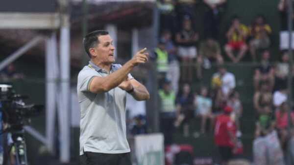 Víctor Bernay explica su reacción en el agónico gol de Guaraní