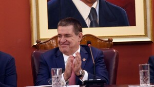 Cartes anuncia que EEUU le levantó las sanciones