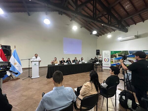 Yacyretá celebró el Día Mundial del Turismo con jornadas de reflexión y aprendizaje en Ayolas