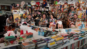 La banda de títeres chilena 31 Minutos protagoniza un inédito concierto de Tiny Desk