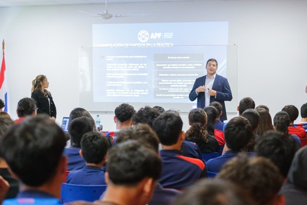 Charlas de integridad llegaron al Parque Azulgrana
