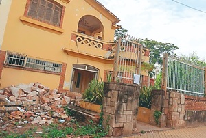 Asunción notifica casas abandonadas por focos de insalubridad