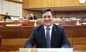 Buzarquis plantea un debate serio sobre penas y edad de imputabilidad de menores de edad - OviedoPress