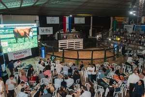 Rural Ganadera repartió genética de calidad a todo el país desde Pilar, con el martillo de El Rodeo