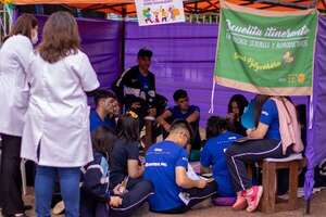 Educación sexual: jóvenes rechazan libros del MEC avalados por pastor evangélico - Nacionales - ABC Color