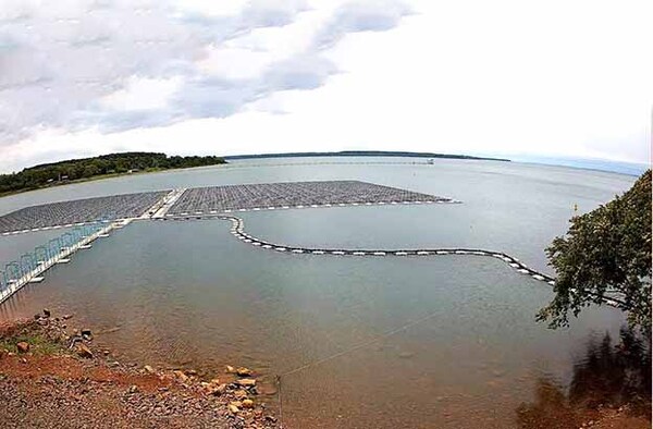 Finaliza montaje de pasarela de acceso y ductos de conexión entre Planta Solar de Itaipú y Puesto de Distribución | DIARIO PRIMERA PLANA
