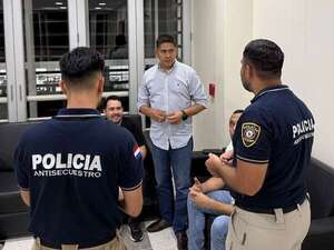 AUDIO: Regresan al país compatriotas que fueron secuestrados en Colombia  - A La Gran 7-30 - ABC Color