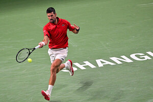Versus / Djokovic accede por 11ª vez a los cuartos del Masters 1000 de Shanghái