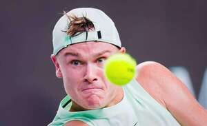 Rune, favorable a tiempos muertos por exceso de calor - Tenis - ABC Color