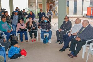 Popular / Presi pyahu del INDI afina relacionamiento con líderes nativos