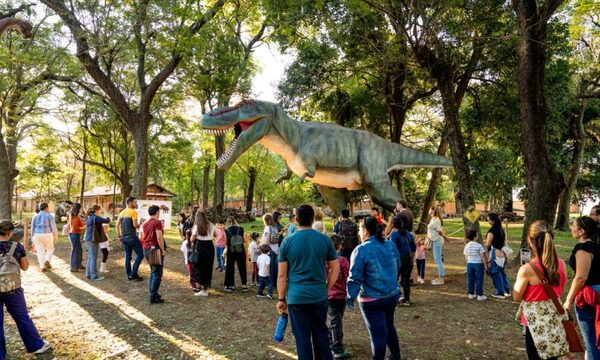 DINO AVENTURA LA EXPERIENCIA PREHISTÓRICA MÁS IMPACTANTE SE DESPIDE