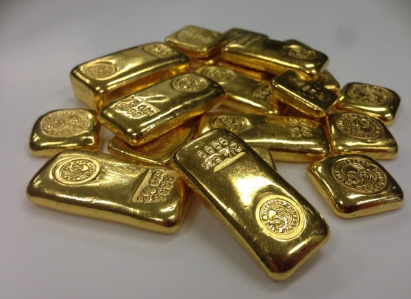 El oro rompe todos los récords y supera los USD 4.000 por onza en una jornada histórica
