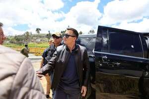 Video: presidente de Ecuador sale ileso de ataque a balazos a su caravana - Mundo - ABC Color