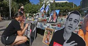La Nación / Israel ruega por rehenes